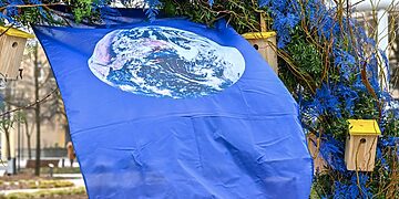 Žemės dienos vėliava/G. Kartano nuotr.