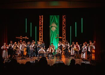 Atvelykio popietę Radviliškyje skambėjo XVII-asis kapelų festivalis „Žemėj Lietuvos“