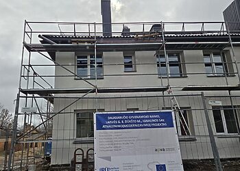 Dūkšto mieste ir seniūnijoje aktyviai vykdomi daugiabučių namų modernizavimo darbai