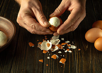 Lupant prie lukšto liko pusė kiaušinio? Kaip to išvengti