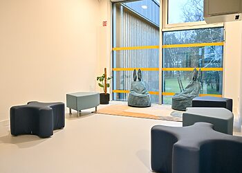 Socialinių pokyčių centras „Harmonijos miestas“ Panevėžyje kviečia naudotis paslaugomis