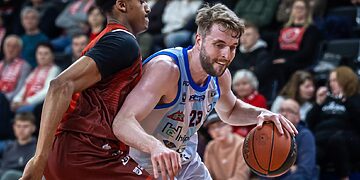 Kosminė kova Utenoje: B. Krikkes dėjimas ir atšaukta pražanga lėmė jonaviečių pergalę