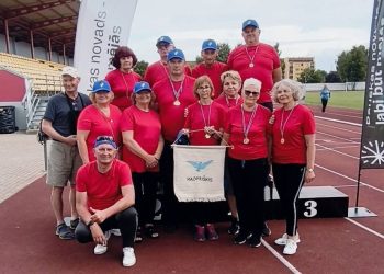 Radviliškiečiai žmonių su negalia sporto šventėje Bauskėje iškovojo 12 medalių