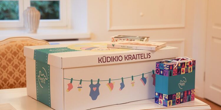 Kūdikio kraitelis/Kauno raj.sav.nuotr.